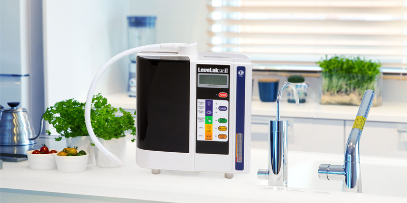 Máy lọc nước ion kiềm LeveLuk JrII
