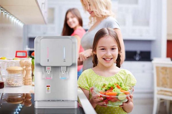 Thiết bị lọc nước nóng lạnh thông minh được nhiều gia đình lựa chọn